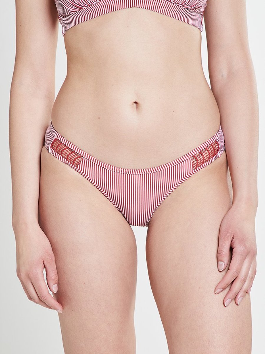 Costum de baie bej Triumph – produs din colecția 2Vibe